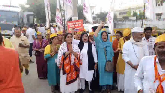 मथुरा: ब्रजवासी गौ रक्षक सेना भारत संगठन के हरियाणा प्रदेश अध्यक्ष पद यात्रा में हुए शामिल।