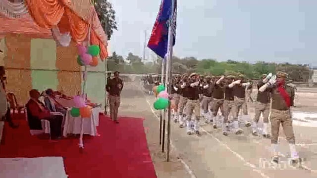 मथुरा के माट मिनी स्टेडियम में पीआरडी जवानों का मंडल स्तरीय 15 दिवसीय प्रशिक्षण कार्यक्रम का हुआ समापन