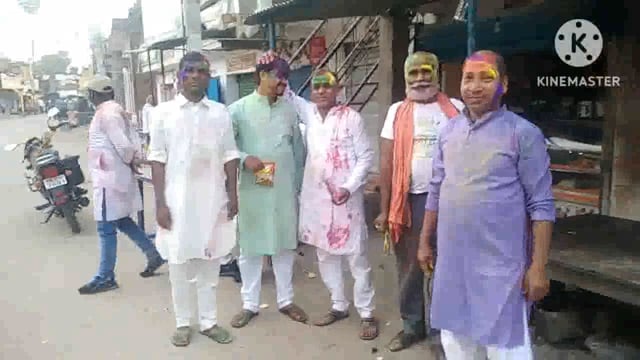 प्रखंड क्षेत्र में रंगों का त्योहार होली हर्षोल्लास के साथ शांतिपूर्ण वातावरण में मनाया गया