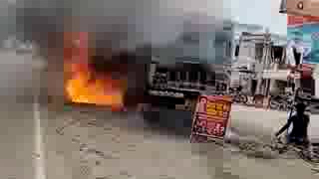 Bareilly Jile Mein truck mein welding Karate Samay Lagi Aag Machi afra tafri