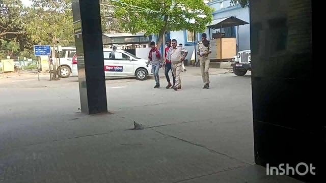 लखीसराय उत्पाद विभाग की टीम ने गिरफ्तार दो शराब कारोबारी को सदर अस्पताल मेडिकल जांच-बाद भेजा जेल।