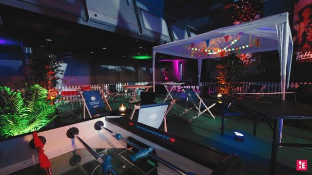 En lækker lounge hvor man hygger med kollegerne - Forklaringsvideo fra Himmelstrup Events