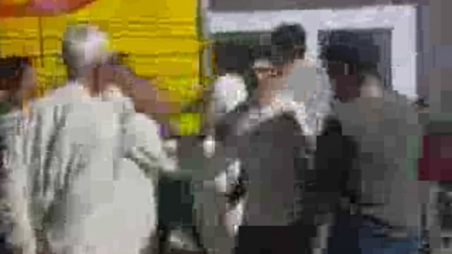 bagpat Jile Mein BJP RJD Gathbandhan Mein Ek dusre ko Pita BJP karykartaon Ne RJD netaon ko दौड़ा-दौड़ा kar Pita