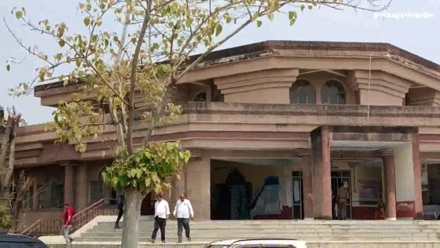 अधिवक्ता कार्य से रहे विरत 