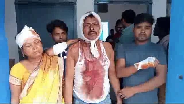 सलेमपुर गांव में तीन डिसमिल जमीन को लेकर दो पक्षों में हुआ मारपीट 7 लोग हुए जख्मी चार भागलपुर रेफर 