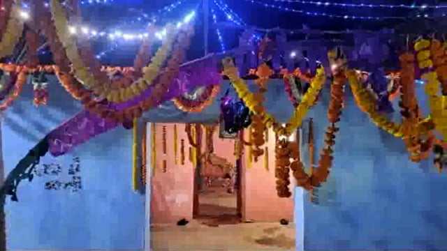 गांव की सुख समृद्धी के लिए निकाली आकलश शोभा यात्रा किये अखंड संकीर्तन 