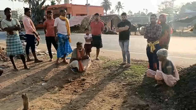 दुर्गा बाजार तथा बटसार गांव में अज्ञात चोरों ने दो पशुपालकों के दो दुधारू गाय की चोरी ,पशुपालकों का रो-रोकर है बुरा हाल 