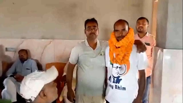 लोकसभा चुनाव के मद्देनजर राजद प्रखंड अध्यक्ष की अध्यक्षता में राजद कार्यकर्ताओं की हुई बैठक