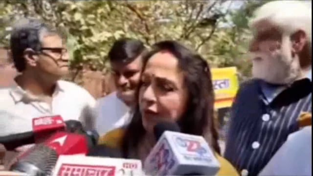 मथुरा में भाजपा से हेमामालिनी ने किया नामांकन, विकास कार्यों को लेकर दिखीं चितिंत।