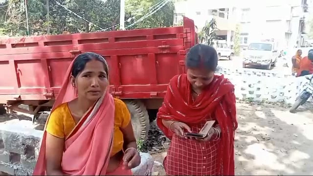 छोटी सीउड़ी गांव में एक लड़की को अंतर्जातीय विवाह करना पड़ा महंगा विपक्षियों के भय से थाने का लगाना पड़ रहा है चक्कर