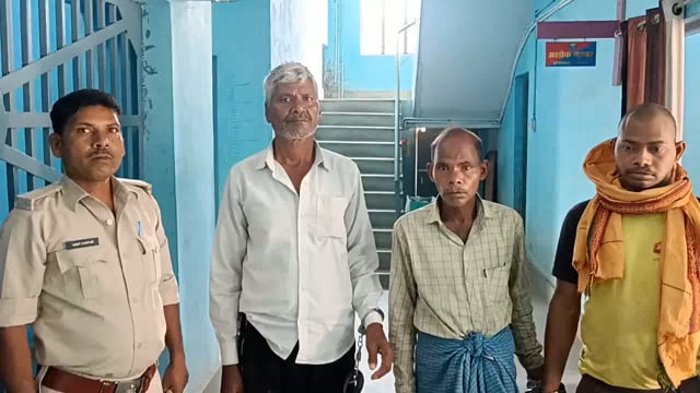 पटवा गांव से धोरैया पुलिस ने तीन वारंटीयों को किया गिरफ्तार, गये जेल
