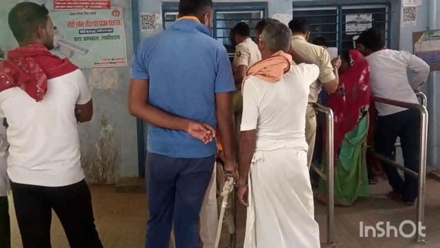 लखीसराय जिले के बन्नू बगीचा पुलिस ने मारपीट के तीन अभियुक्तों को सदर अस्पताल में मेडिकल जांच बाद भेजा जेल।