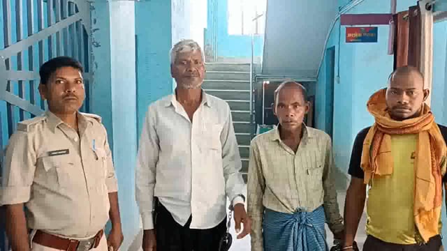 पटवा गांव से धोरैया पुलिस ने तीन वारंटीयों को किया गिरफ्तार, गये जेल