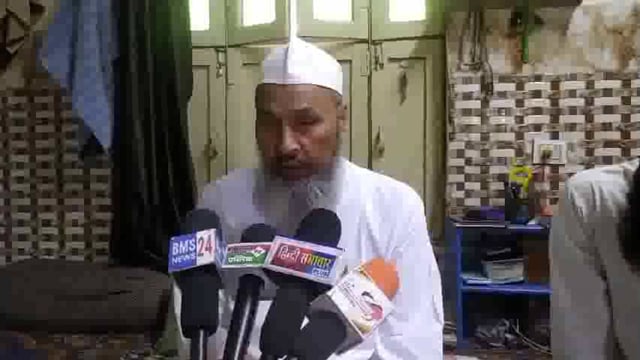 लंढौरा मै रमजानुल मुबारक के आखिरी जूमे की नमाज अदा की गई और देश मै अमन शांति की दुआ की गई