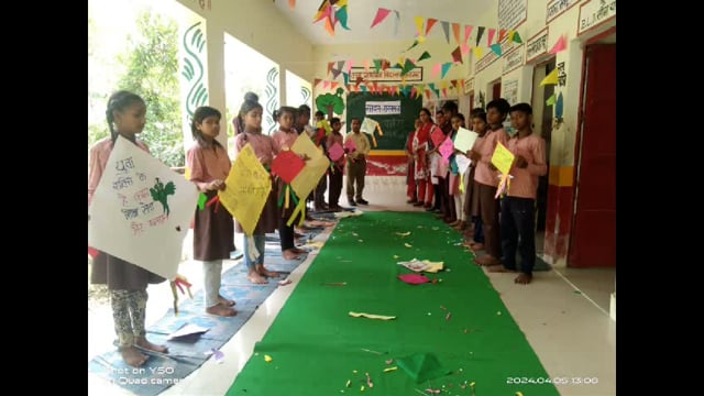 प्राथमिक विद्यालय सिठमरा के बच्चों के द्वारा निकाली गई मतदाता जागरूकता रैली