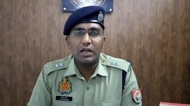  ट्रक के साथ एक गांजा तस्कर गिरफतार 