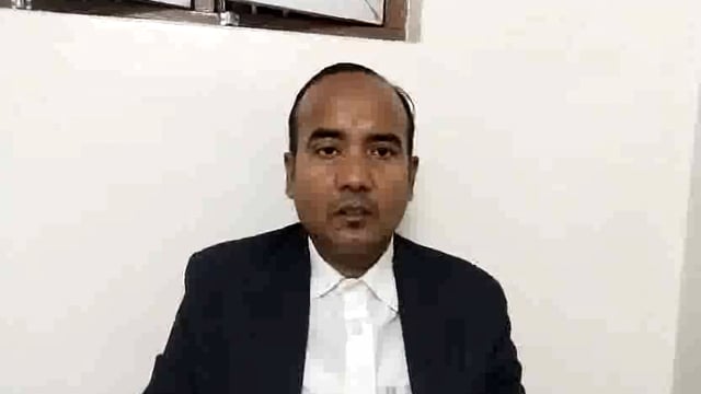 मुस्लिम धर्मगुरु एवं बुनकरों प्रतिनिधि मंडल मोहम्मद अंसारी के नेतृत्व में ओमप्रकाश राजभर से की मुलाकात