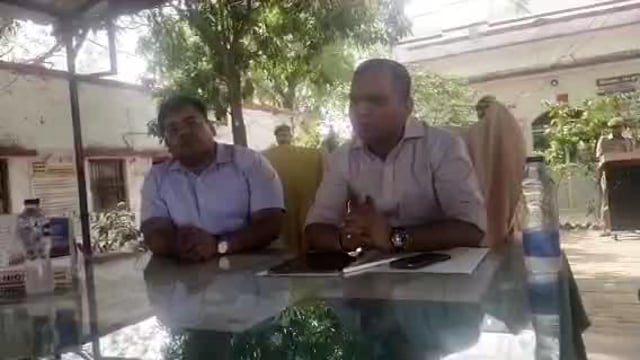 जिलाधिकारी प्रतापगढ़ संजीव रंजन  ने लोकसभा चुनाव को लेकर प्रतापगढ़ में दो लोकसभा सीट होने के संबंध में बयान बाइट 