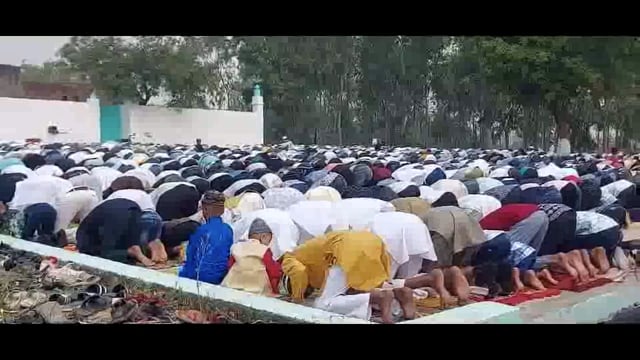 मेरठ कस्बा रामराज मे ईद का त्योहार हर्षोल्लास  से मनाया 