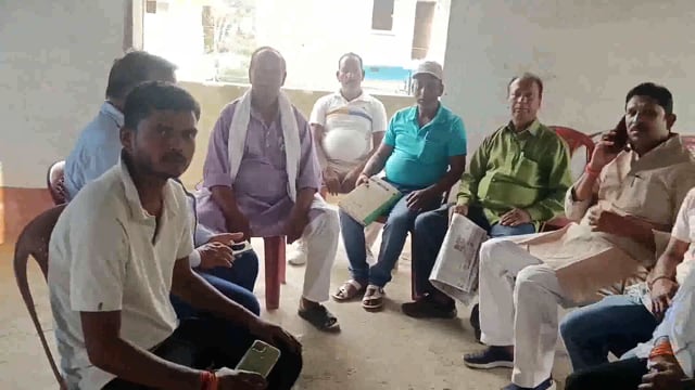 14अप्रैल को राजद के पूर्व उपमुख्यमंत्री फुल्लीडुमर प्रखंड के कुमारपुर में करेंगे चुनावी जनसभा राजद नेताओं ने दी जानकारी 