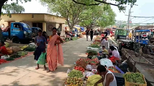  प्रखंड के हाट परिसर की बंदोबस्ती नहीं होने के कारण, खेसर एवं फुल्लीडुमर हाट की पार्टी विभाग द्वारा की जाएगी वसूल 