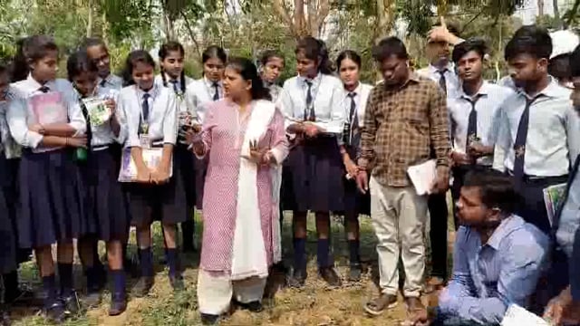 कृषि विभाग के द्वारा बरहट नवोदय विद्यालय में मृदा  स्वास्थ्य एवं उर्वरता योजना अंतर्गत एकदिवसीय प्रशिक्षण हुआ