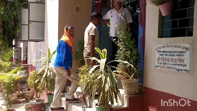 नगर थाना क्षेत्र के सदर प्रखंड के समीप से अवैध बालू लदे एक ठेला चालक को नगर थाना पुलिस ने किया गिरफ्तार।