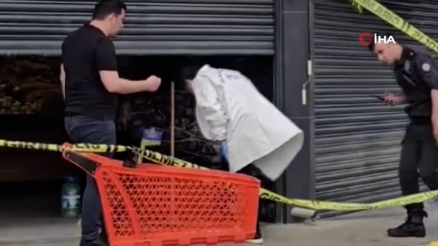 Market çalışanına kurşun yağdırdı