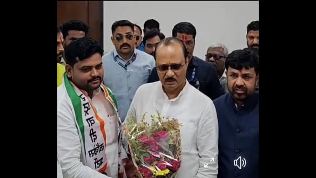 देवर्जनचे सरपंच चंद्रप्रकाश सकोळकर यांचा उपमुख्यमंत्री अजित पवार यांच्या उपस्थितीत राष्ट्रवादी काँग्रेस पक्षात प्रवेश