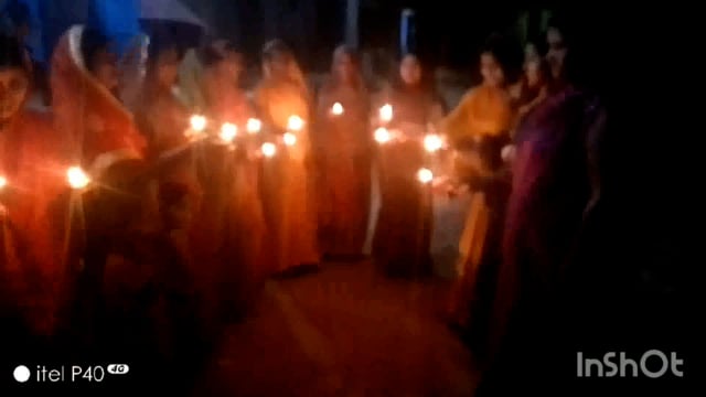 जीविका दीदी ने दिया जाकर किया मतदाता जागरूकता अभियान तेज, घर घर जाकर मतदाता को कर रही जागरूक