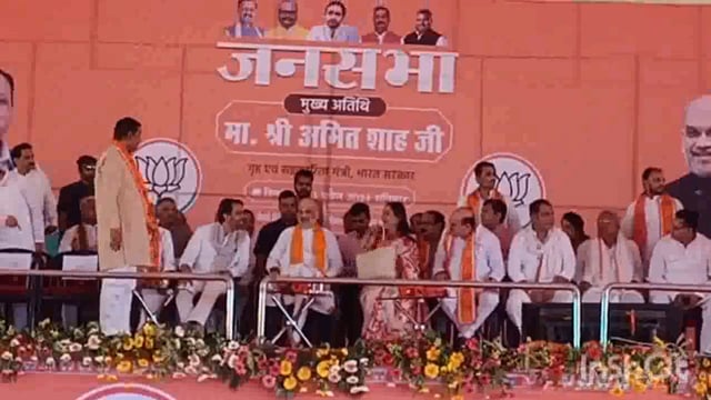 भाजपा की सांसद प्रत्याशी हेमा मालिनी के लिए चुनावी सभा को संबोधित करने पहुंचे राष्ट्रीय नेता