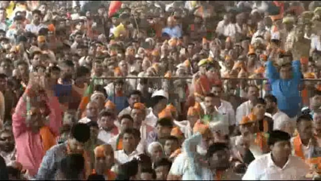 up ke CM Agra mein chunavi raili sambodhit karte hue Kaha Jin Logon Ne bhagwan Shri Ram aur Shri Krishna prashn Khada kiya tha UN Logon Ko vote ke liye tarsa dena