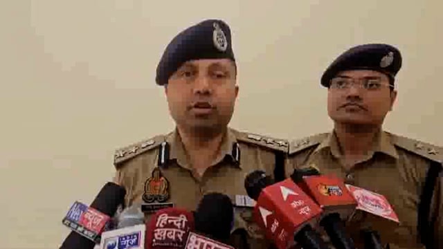 वरिष्ठ पुलिस अधीक्षक शैलेश कुमार पाण्डे ने शांतिपूर्वक मतदान की की अपील ज्यादा से ज्यादा मत का करें प्रयोग