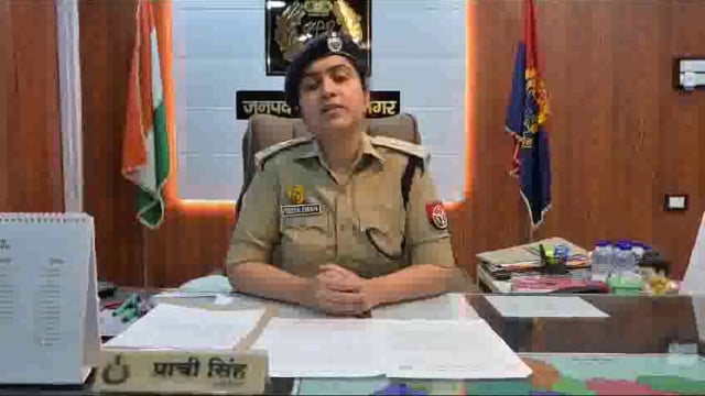 स्गल- जनपदीय एस0ओ0जी/सर्विलांस टीम व थाना त्रिलोकपुर पुलिस की संयुक्त कार्यवाही में अवैध शस्त्र फैक्ट्री का भण्डाफोड़ कर