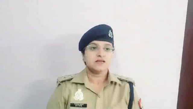 सहायक पुलिस आयुक्त अछनेरा द्वारा थाना मलपुरा क्षेत्र में अवैध शस्त्र फैक्ट्री का भंडाफोड़ दो अभियुक्तगण की गिरफ्तारी
