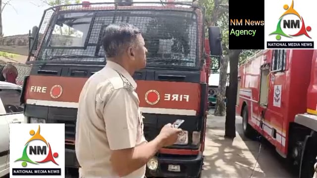 लक्सर उत्तराखंड सरकार से आवंटित फायर वाटर लॉन्चर वाहन का दमकल विभाग ने किया निरीक्षण