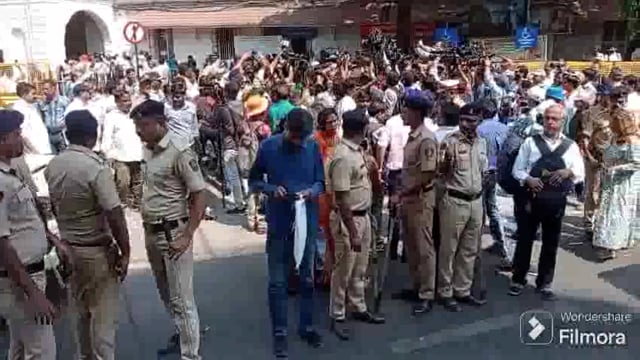 मुंबई. आज उमेदवारी अर्ज भरण्याची शेवटची तारीख 