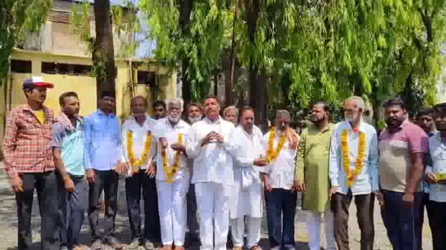 कामगार दिनानिमित्त बहुजन विकास अभियानाने केला कामगारांचा सन्मान