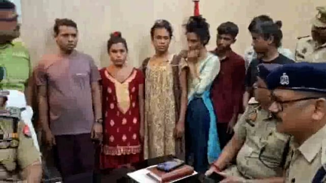 Gazipur police Ne farji 9 kinnaron Ko Kiya girftar farji Kinnar Bankar Karte The Vasuli
