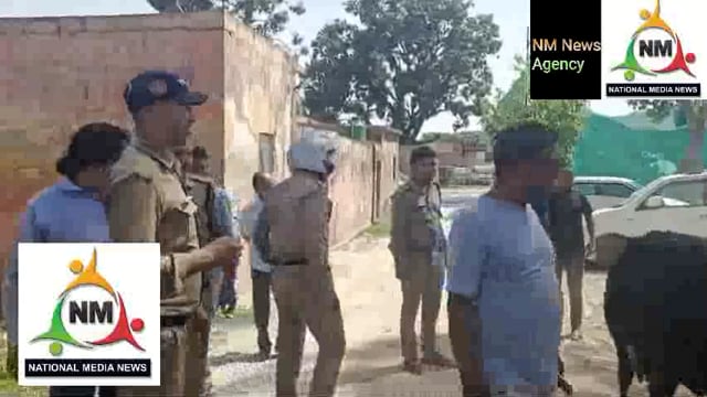 लक्सर हिन्दू जागरण मंच ने पांच पशुओं से भरे संदिग्ध वाहन को पकड़ा मौके पर पहुंची पुलिस 