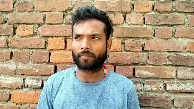 बलरामपुर बलदेव नगर बाजार में अंधेरे का फायदा उठाकर एक घर पर चोरों ने किया हाथ साफ 