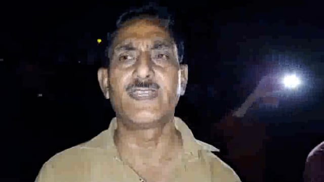 मथुरा के राया में बीच बाजार में लगी भीषण आग 30-35 दुकानें जलकर हुई राख