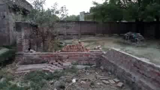 बाघराय थाना के बूढ़ेपुर के तुलसीराम का पुरवा में रात्रि में पड़ोसी दबंगों ने गिराई पक्की दीवाल पीड़ित ने थाने में दी तहरीर,