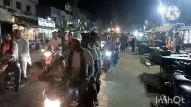 सूर्यगढ़ा -मुंगेर लोकसभा संसदीय क्षेत्र की राजद प्रत्याशी कुमारी अनिता का रोड शो में हजारों समर्थक साथ दिखे।