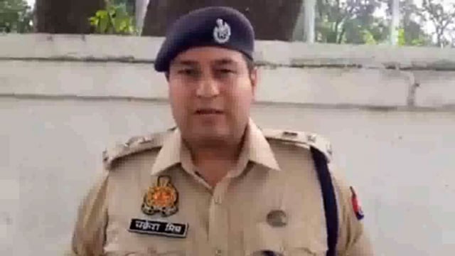 Sitapur Jile Mein 6 Logon ki Hatya hone ke bad pahunche kaptan Chakra Mishra ki bite