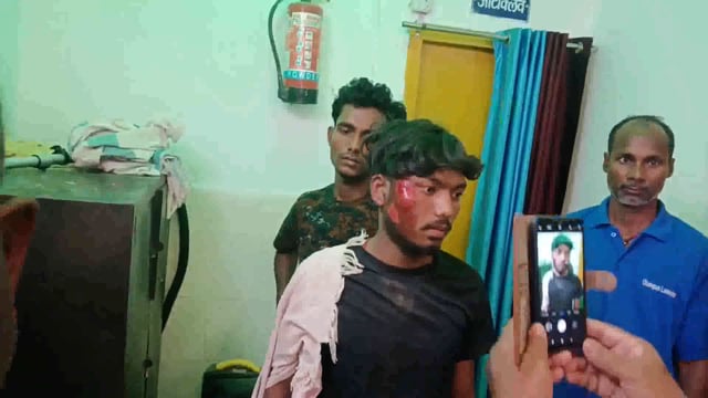 बाइक दुर्घटना में दो युवक बुरी तरह हुआ जख्मी, फुल्लीडुमर अस्पताल में हुआ इलाज