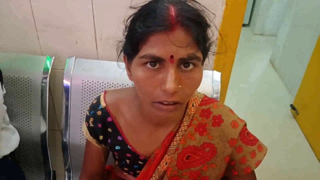 बकरी द्वारा मूंग का फसल चराने से मना करने पर एक महिला को मारपीट कर बुरी तरह किया जख्मी अस्पताल में हुआ इलाज