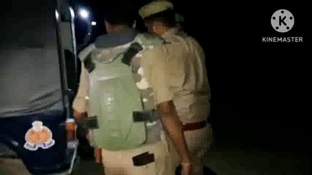 फूलपुर थाना क्षेत्र पुलिस मुठभेड़ में 50 हजार का इनामी अपराधी दिलशाद पुलिस मुठभेड़ गिरफ्तार अवैध तमंचे व कारतूस बरामद