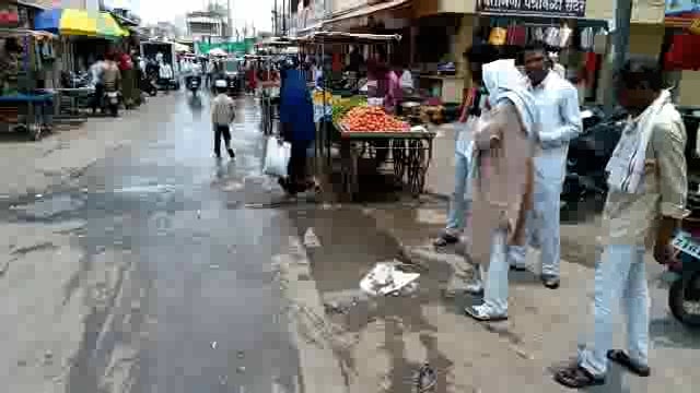 बहुजन विकास अभियानाच्या मागणीला यश,वॉलचे काम सुरू,प्रशासनाचे मानले आभार