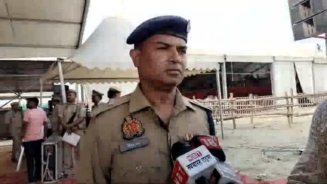 दो महिलाओं के द्वारा मारपीट की वीडियो वायरल